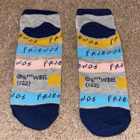 4 Pairs of Friends TV Show Socks from 15 Days Of Socks Advent Calendar - Picture 5 of 16